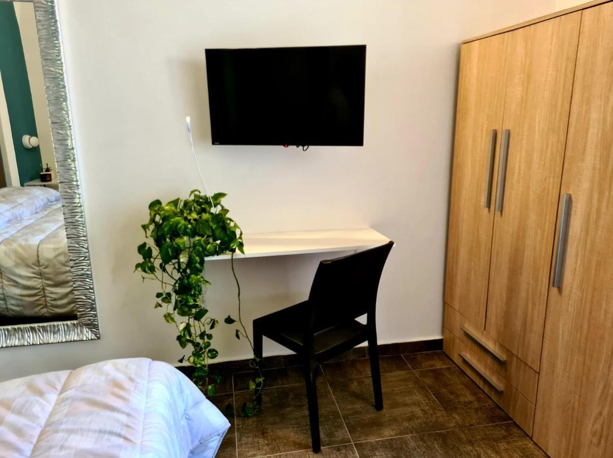 Al Primo Piano Bed And Breakfast Foggia Ngoại thất bức ảnh