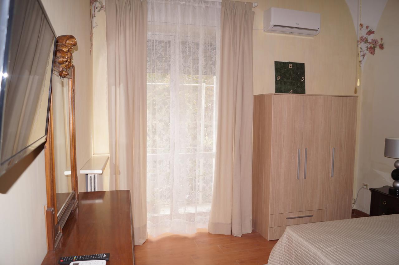 Al Primo Piano Bed And Breakfast Foggia Ngoại thất bức ảnh